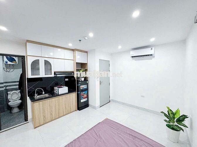 Bóc tem CCMN 25m2 Full đồ. Ban công giá 3.8-4.7tr tại Chính Kinh