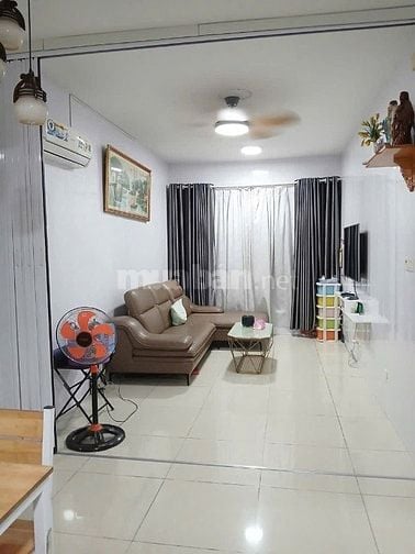 Cho thuê căn 2p Carillon 2,,Tân Phú có nội thất giá 9,5tr