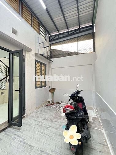 CHO THUÊ NHÀ HẺM 2 XE MÁY, 2 XET, TRẦN VĂN ĐANG Q.3