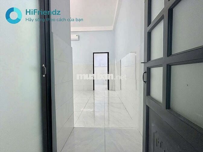 STUDIO NEW SẠCH SẼ CỬA SỔ BAN CÔNG LÊ ĐỨC THỌ DÁ MỀM TIỆN DI CHUYỂN