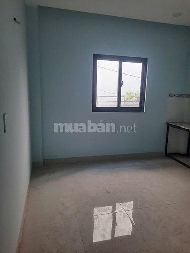 Cho thuê nhà mặt tiền CMT8 Q3 giá 3.x (thương lượng)