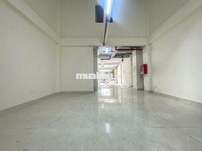 MặtTiền Chợ Đường Nguyễn Văn Công 6x20m Ngay Ngã 3 Cổng Chung Cư Hà Đô