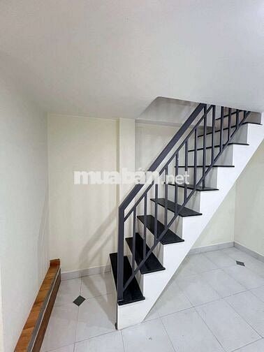 CHO THUÊ NHÀ HẺM 2 XE MÁY, 2 XET, TRẦN VĂN ĐANG Q.3