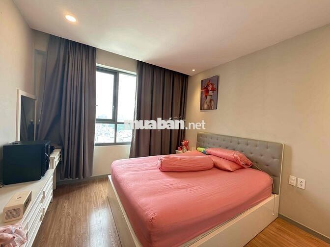 Cần bán căn hộ Goldview hình thật