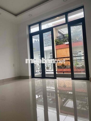 Chính chủ cần cho thuê nguyên căn hẻm ô tô - 5 phong -dtsd:320m