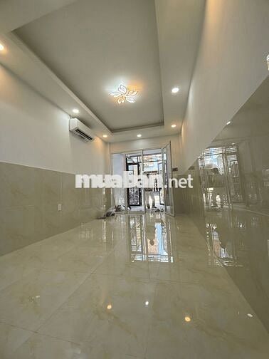 Bán nhà chung cư TRỆT Đinh Liệt, vị trí kinh doanh đẹp