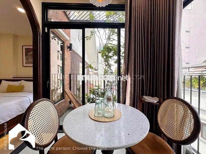 Căn Hộ 1PN Ban công/Sân vườn cao cấp. Gần cầu Thị Nghè, Q1