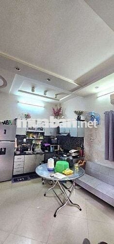 Quận 6 - bán nhà 4tầng 2PN 35m2, đuờng bà hôm - 4 tỷ 8