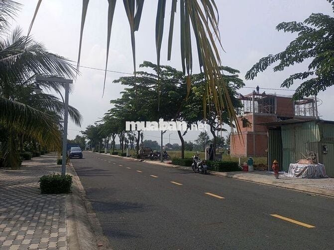 ĐẤT MT NHỰA 14m ĐÃ CÓ SỔ HỒNG RIÊNG ,GIÁ  950TR/90M,NGAY CẦU BÌNH ĐIỀN