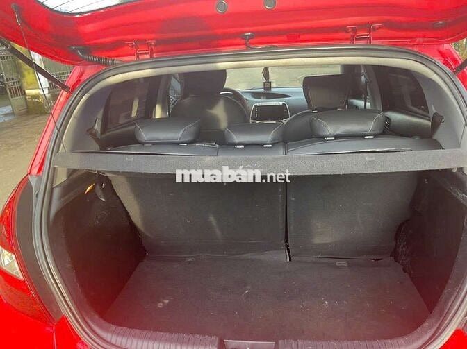 2011 1.4 AT - 170000 km