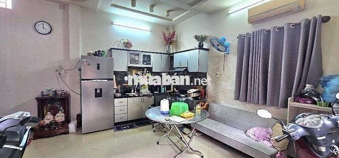 Quận 6 - bán nhà 4tầng 2PN 35m2, đuờng bà hôm - 4 tỷ 8