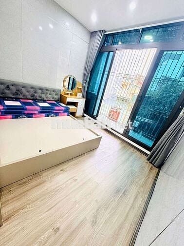 3 tỷ tập thể Tân Mai, 55m 2 ngủ, lô góc 3 thoáng tầng 3, full nội thất