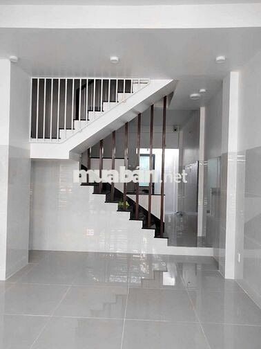 CHO THUÊ NHÀ MỚI 4 PHÒNG NGỦ DTSD 200M