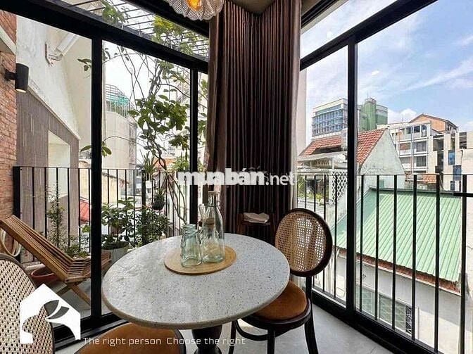 Căn Hộ 1PN Ban công/Sân vườn cao cấp. Gần cầu Thị Nghè, Q1