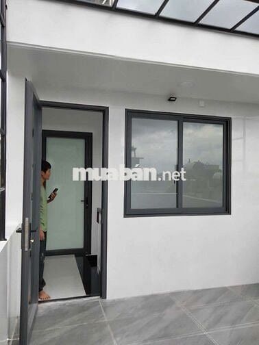 CHO THUÊ NHÀ MỚI 4 PHÒNG NGỦ DTSD 200M