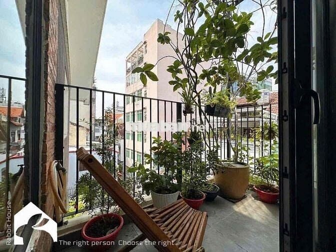 Căn Hộ 1PN Ban công/Sân vườn cao cấp. Gần cầu Thị Nghè, Q1