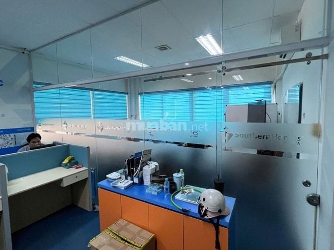 Cho thuê văn phòng 90m2 (Lầu 8) tại 45 Đinh Tiên Hoàng, Quận 1 