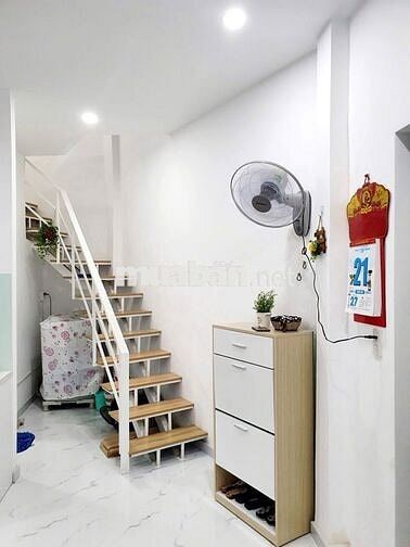 NHÀ THIẾT KẾ ĐẸP KHU TÊN LỮA - GIÁ NHÚ 3 TỈ