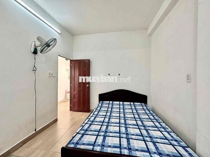 CHO THUÊ PHÒNG MÁY LẠNH HẠT DẺ 1 NGƯỜI Ở CHO ANH CHỊ EM MÌNH CẦN