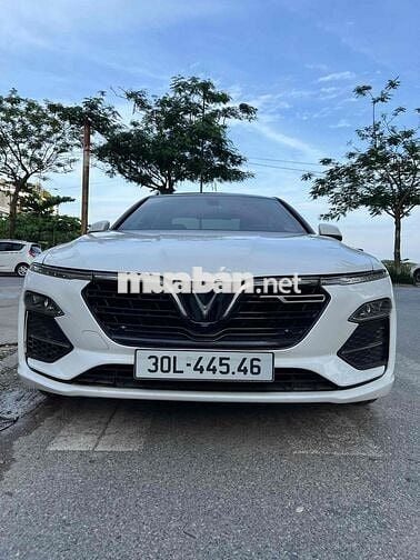 VinFast Lux A2.0 2019 - 120000 km
