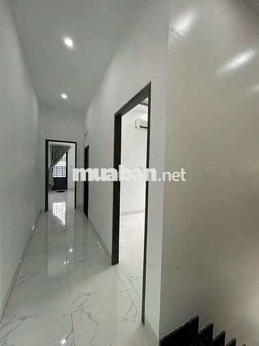 Tôi chính chủ cần bán gấp căn nhà gấp xoay tiền lo cho con  nằm viện