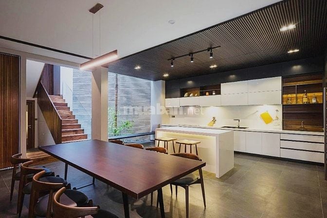 Hàng Kín -Siêu phẩm VILLA góc 2 mặt tiền hiếm có tại Linh Đông,Thủ Đức