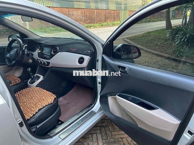 Bán Hyundai Grand i10 2017 Sedan 1.2 Base