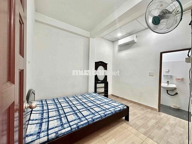 CHO THUÊ PHÒNG MÁY LẠNH HẠT DẺ 1 NGƯỜI Ở CHO ANH CHỊ EM MÌNH CẦN