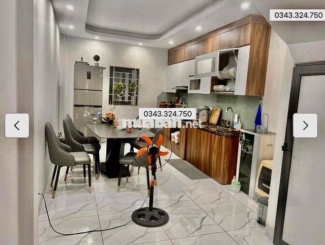 Phố Bạch Mai - vài bước mặt phố - 45m2 - 4 tầng - 8 tỷ