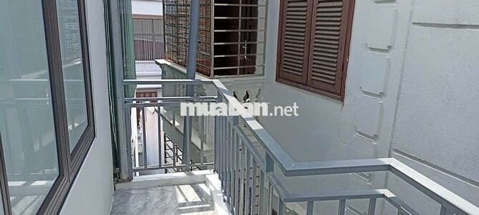 Nhà nguyên căn 4 tầng- 3PN- Ngọc Hà- Ba Đình- Nhà đẹp có thể ở ngay
