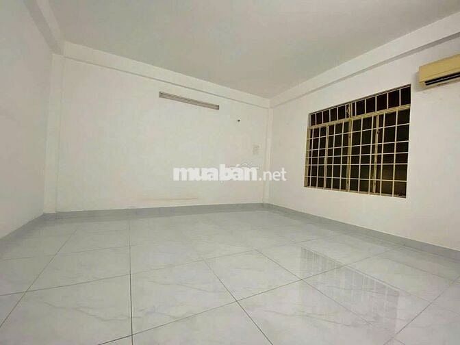 CHÍNH CHỦ CHO THUÊ CĂN HỘ CHUNG CƯ - MẶT TIỀN TÂN VĨNH - 83M2- GIÁ 8TR