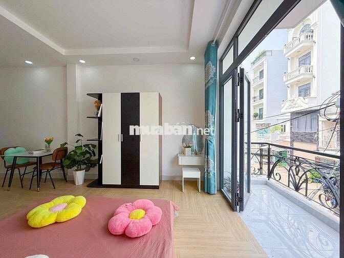 Cho thuê hộ 1 phòng ngủ ban công ngay phường Tân Kiểng, Quận 7