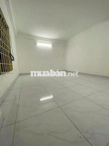 CHÍNH CHỦ CHO THUÊ CĂN HỘ CHUNG CƯ - MẶT TIỀN TÂN VĨNH - 83M2- GIÁ 8TR