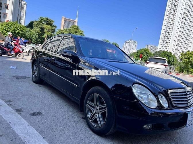 Meccedet E 240 xe chính chủ giảng viên ĐH đi lại