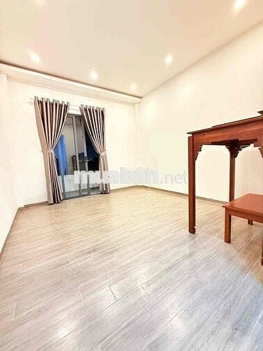 Nhà Đẹp Tô Hiệu mới xây nội thất cao cấp