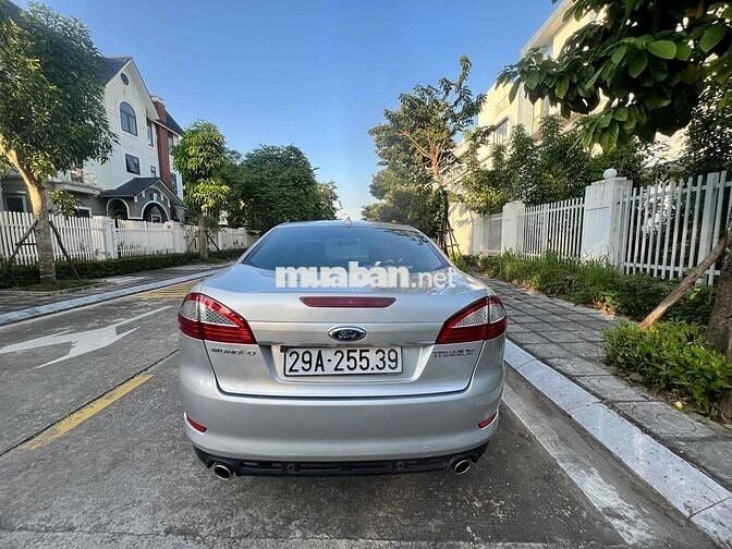 Em cần bán  Ford Mondeo 2011