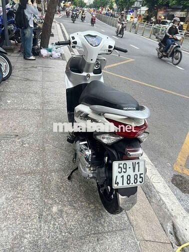 Honda vision 2013 mới 90% biển số thành phố