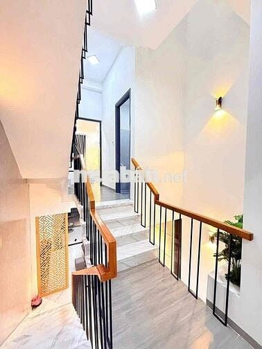 Nhà Đẹp Tô Hiệu mới xây nội thất cao cấp