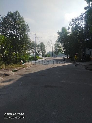 🌹 Nhà MT đ 14m, KDC Đặng Huỳnh, 5x22m, 1 Lầu đúc, 4 p, sổ hồng riêng.