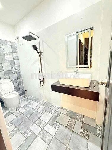 Nhà Đẹp Tô Hiệu mới xây nội thất cao cấp