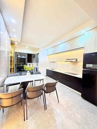 Nhà Đẹp Tô Hiệu mới xây nội thất cao cấp