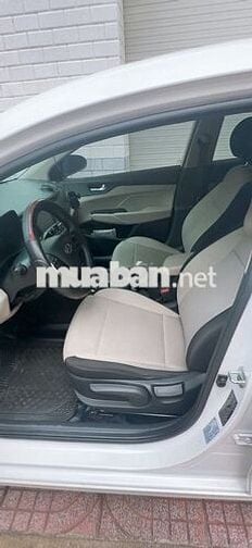 Hyundai Accent 2020 1.4 AT - 38000 km