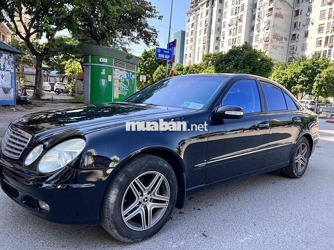 Meccedet E 240 xe chính chủ giảng viên ĐH đi lại