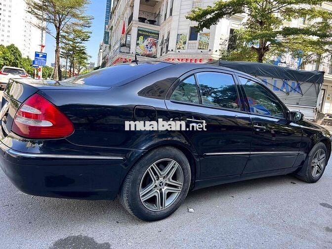 Meccedet E 240 xe chính chủ giảng viên ĐH đi lại