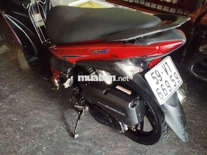 Suziki đời 2013 FI