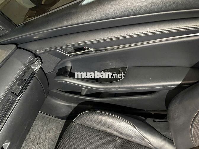 Mazda 3 2022 1.5L Luxury - 70287 km