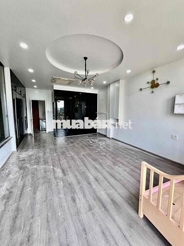 Bán nhà hẻm nhựa 8m 5 tầng thích hợp làm văn phòng ngay khu Nam Long