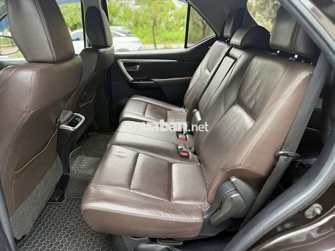 FORTUNER 2018 4x2 AT - 104000 km