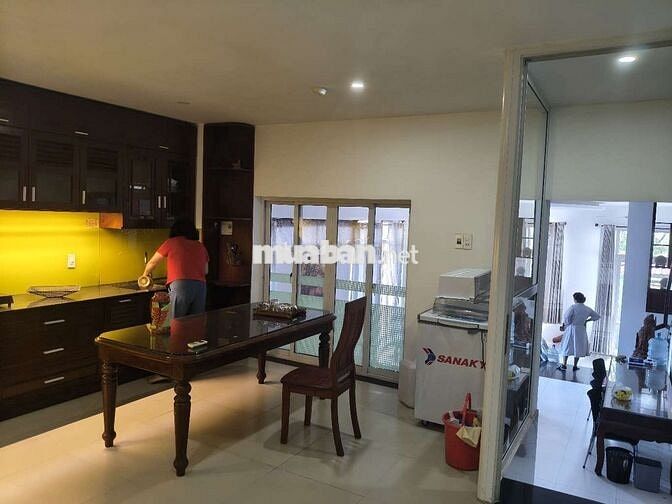 CHO THUÊ NHÀ 2 MẶT TIỀN BÃI TẮM SƠN THỦY _ CÓ THANG MÁY