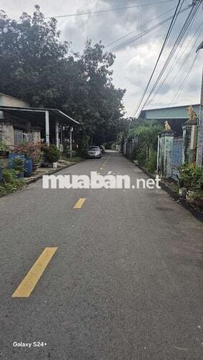 Cần bán lô góc 2 mặt tiền phường hòa lợi .tp hcm